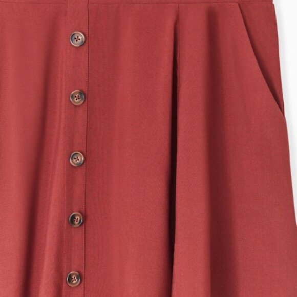 Torrid Size 4 (26W) Brick Red Challis Button Front Mini Skirt - Picture 3 of 8